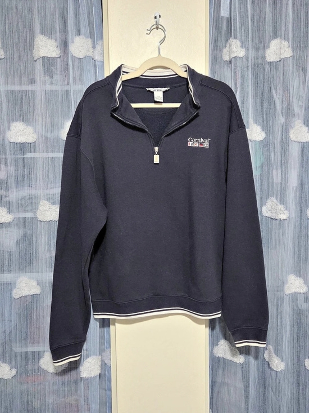 Vintage Carnival Men's Quarter Zip Sweatshirt